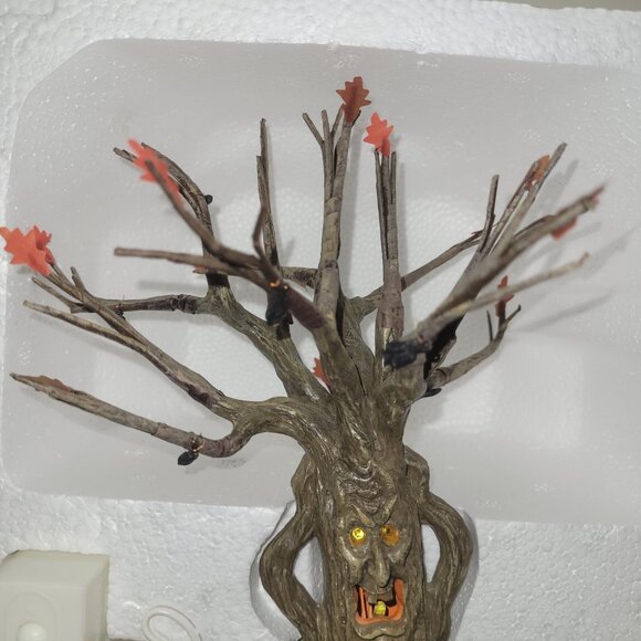 Department 56 Snow Village Halloween Village Accessories Lit Spooky Tree - Picture 7 of 8